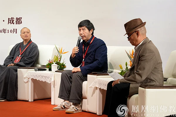 东南大学哲学与科学系教授董群(图片来源:凤凰网佛教文化)