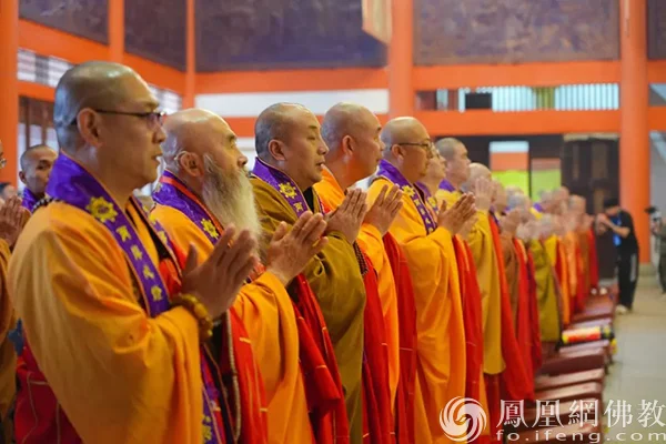 闽台佛教界年度大事：缅怀黑水沟罹难同胞超荐祈福活动在福州崇圣禅寺举行