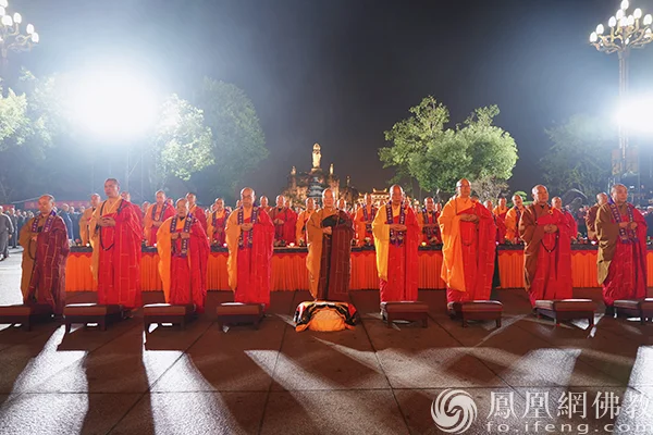两岸一家亲！第十一届闽台佛教论坛传灯活动在福州万佛寺举行