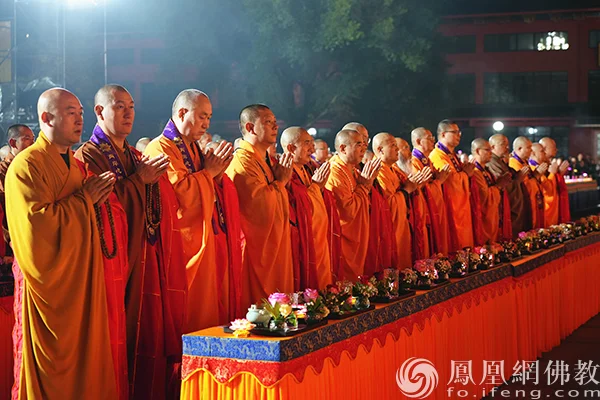 两岸一家亲！第十一届闽台佛教论坛传灯活动在福州万佛寺举行