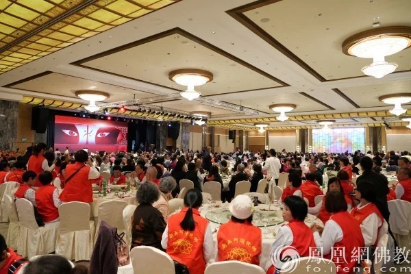 共沾法喜，共续法乐！澳门佛教总会举办千人素宴致谢各界支持