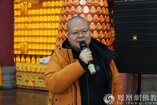 画家王林致答谢词