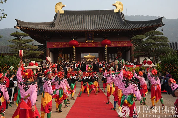 岭南文化的璀璨明珠！非遗甲子英歌舞亮相百花古寺，演绎文化共生