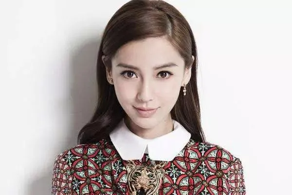 2019抖音粉丝排行榜前10：迪丽热巴登顶（抖音粉丝排行榜前500最新）