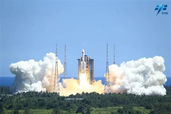 神舟十四航天员在太空等待“问天”：3室2厅的大房子飞来啦