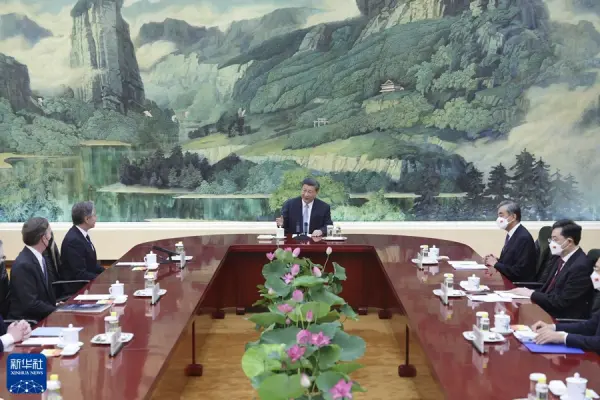 ◆与中国国家主席会谈时，会场中间摆放着荷花，寓意和平与合作。