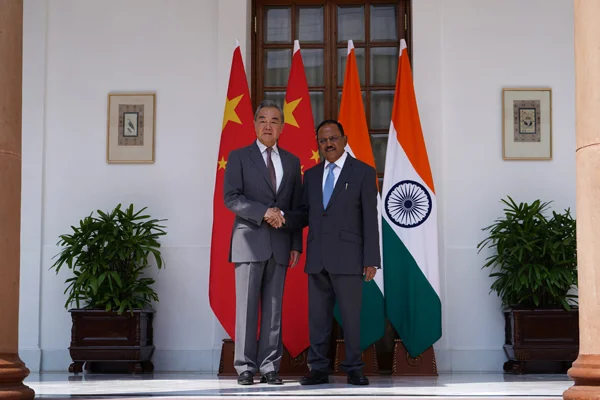 中印举行边界问题特别代表会晤