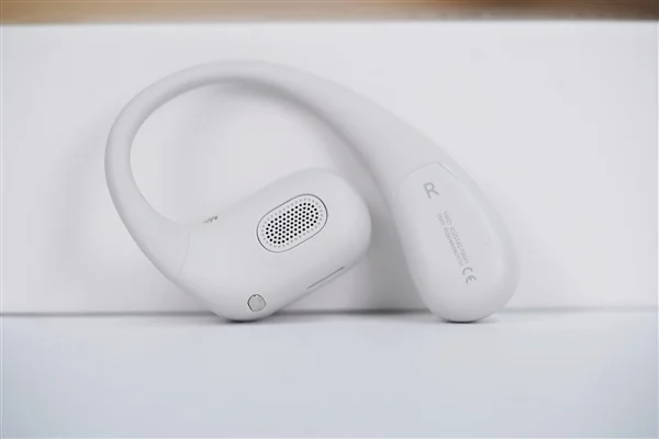 华为首款开放式耳挂耳机！FreeArc图赏