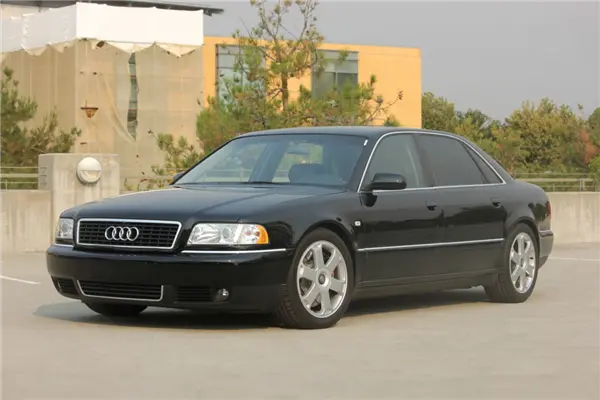 配件坏了只能换 新能源车是不是来噶韭菜的?