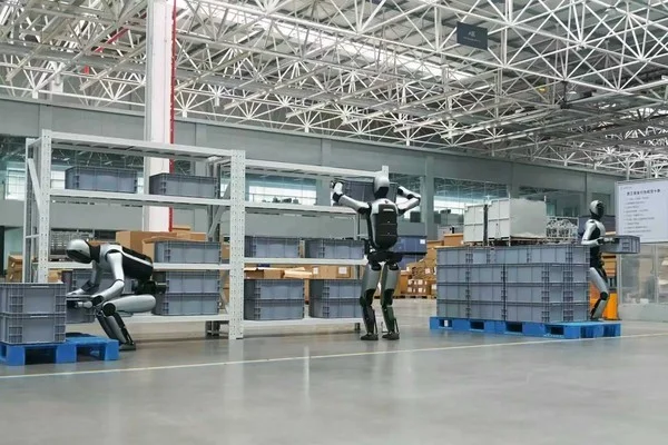 优必选人形机器人