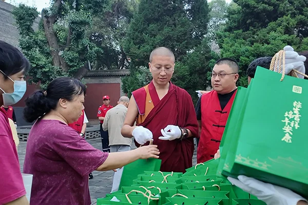 粽生欢喜庆佳节,西安广仁寺举行端午节公益活动