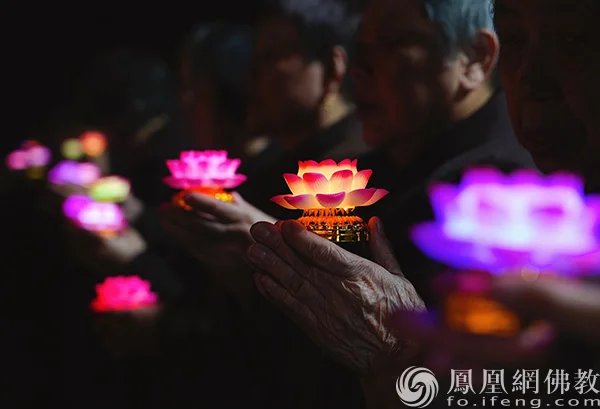 两岸一家亲！第十一届闽台佛教论坛传灯活动在福州万佛寺举行