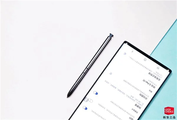 Pro、Plus、Max 傻傻分不清，手机型号命名也通货膨胀？-pro和pro max哪个性价比高
