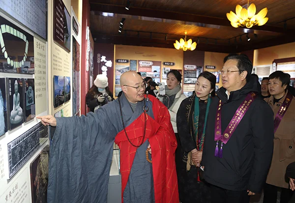 连云港海宁禅寺举行恢复开放30周年文化润教系列活动启动仪式