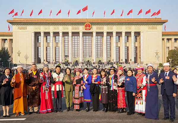 崇化大和尚赴京参加全国政协十四届二次会议