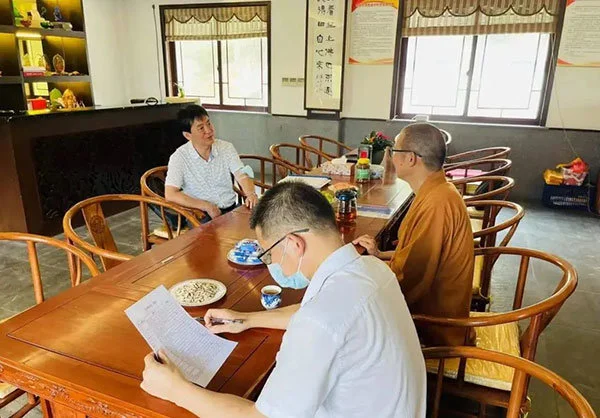 疫情-安全感爆棚！各寺院喜迎国庆，师父们花式开启安全隐患排查工作