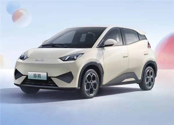 美国人羡慕哭了！花一辆美国新车的钱 在中国能买五辆电车