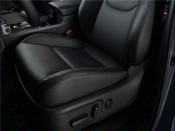 丰田“不死鸟”上新 全新海拉克斯皮卡发布：首次用上纯电