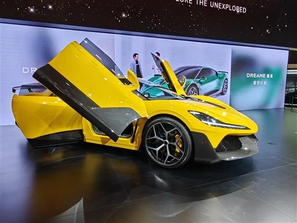 零百加速1.8秒！追觅首款汽车亮相 手握60万+买它还是小米SU7 Ultra