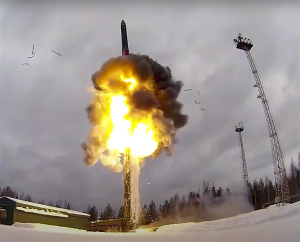 ����˹���Ƕ�˹���޼ʵ������� ����˹���������Ŵ�����ý�ṩ