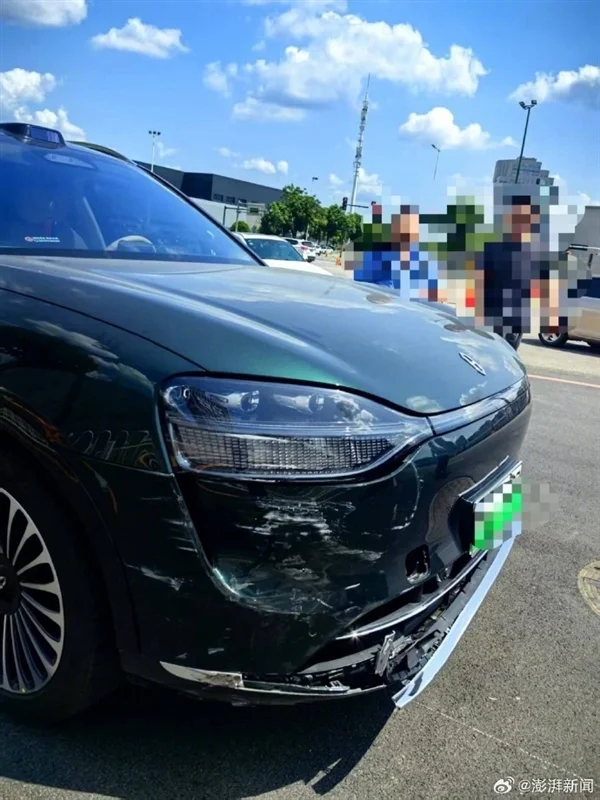 問界M9車主開智駕致碰擦要求逾百萬賠償 網(wǎng)友吐槽這是勒索：官方售后回應(yīng)