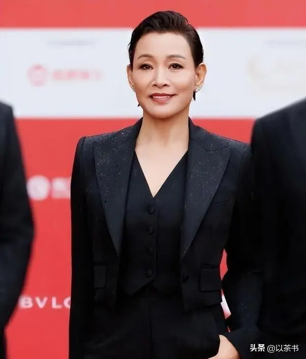 编辑：小脑袋
