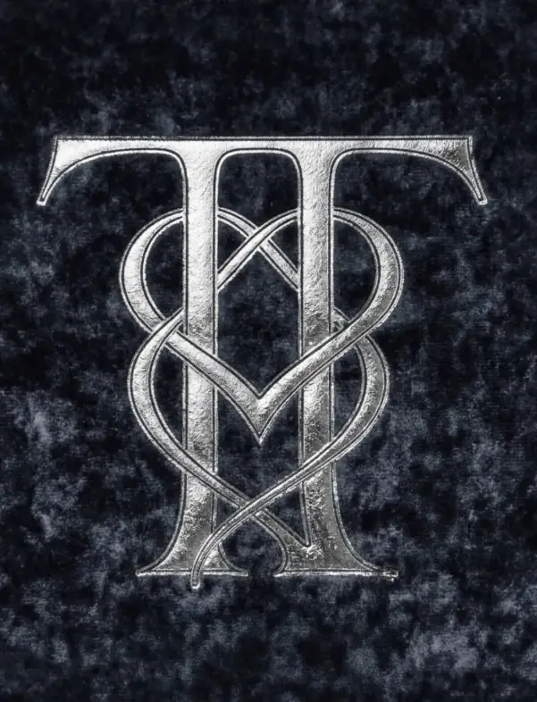 ▲外媒曝光的两人婚礼logo