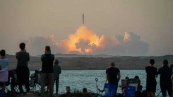 以爆炸告终！SpaceX：被迫触发星舰自毁功能