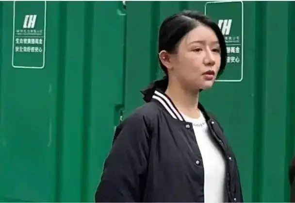 学历造假，让李思萱经历了从环球小姐到阶下囚的人生巨变