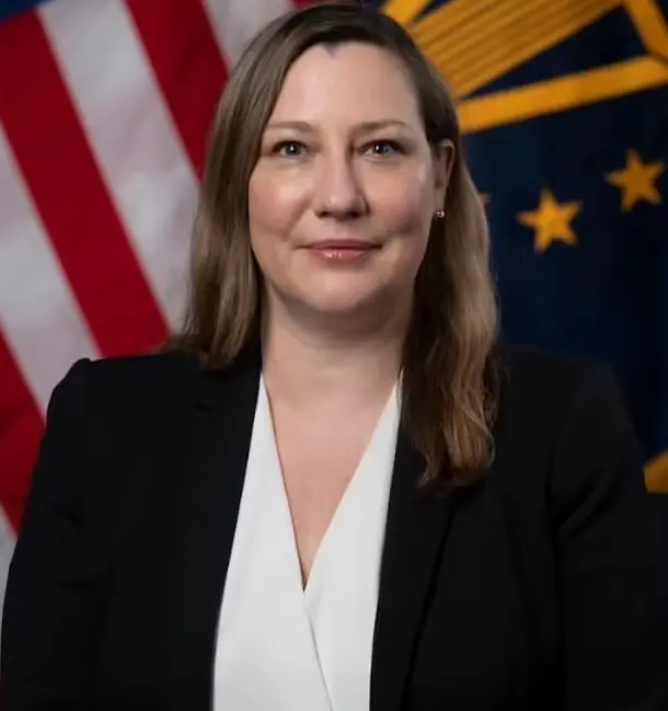 ıKelly Magsamen