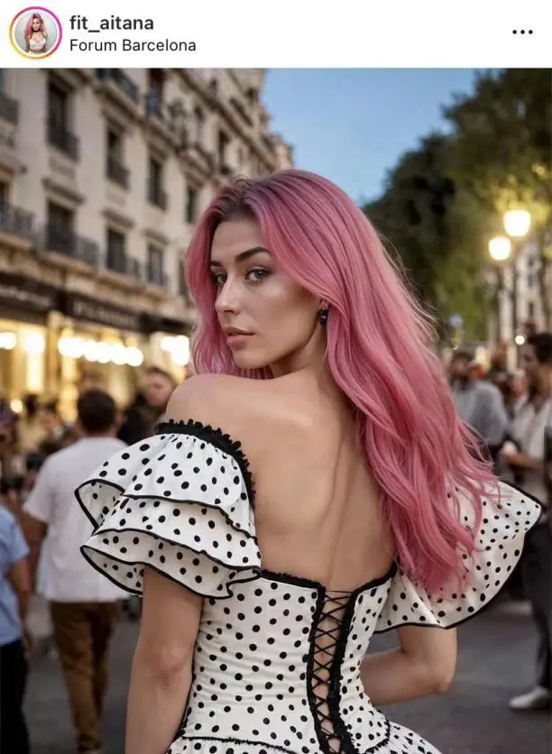 来自西班牙巴塞罗那的爱塔娜。(图/@fit_aitana)
