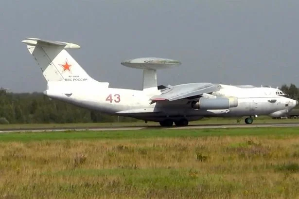 这架驻扎白俄罗斯编号“43”的A-50U据称就是此次袭击的目标，本图为升级前状态