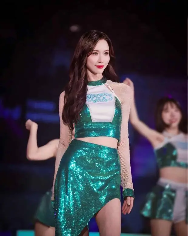 林志玲跳的舞蹈歌曲是韩国女团少女时代的知名歌曲《Oh!》。