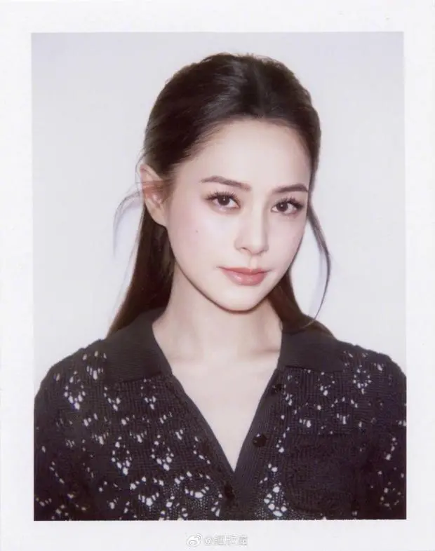 阿娇美貌清晰的毫无死角。