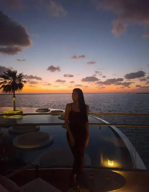 张雨绮晒自己的度假美照。