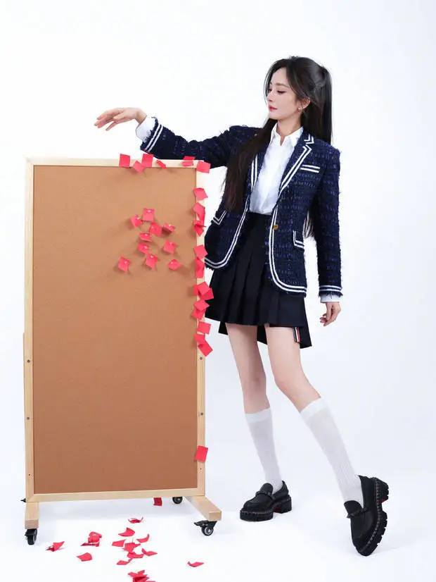 杨幂元气满满。