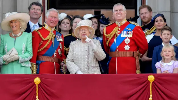 护犊的妈、强硬的哥、零容忍的侄…安德鲁王子丑闻撕裂英王室_快讯_第2张_纵横网 护犊的妈、强硬的哥、零容忍的侄…安德鲁王子丑闻撕裂英王室_https://www.izongheng.net_快讯_第2张