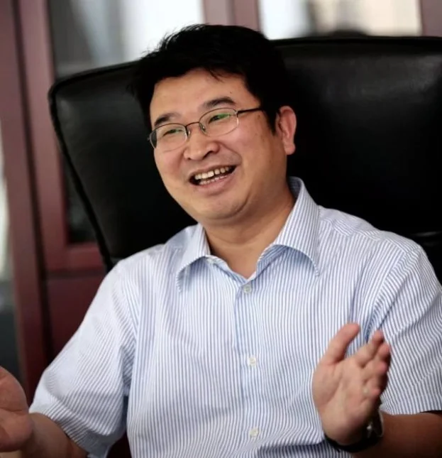 苏泊尔“勇闯男厕”:一口安全锅的三十年,因AI广告引发低俗争议_快讯_第4张_纵横网 苏泊尔“勇闯男厕”:一口安全锅的三十年,因AI广告引发低俗争议_https://www.izongheng.net_快讯_第4张