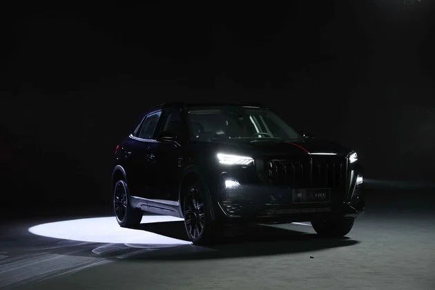 新红旗HS5 2025款上市!新增玄影版车型