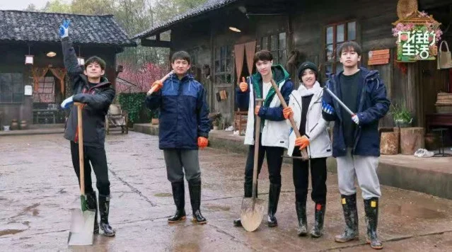 火星人联手《向往的生活5》打造诗意生活(火星人主题)