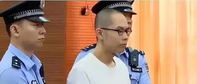 吴谢宇被执行死刑，姑姑因心脏病错过见最后一面