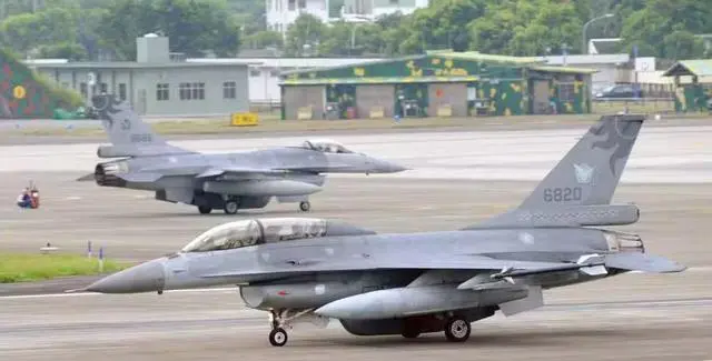 ▲F-16装不了空射雄3