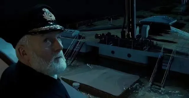 《泰坦尼克号》船长扮演者伯纳德希尔去世 享年79岁