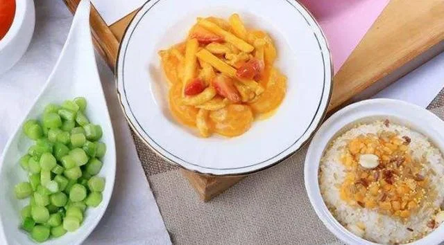 育儿说：如何做月子餐，有没有产后坐月子30天的食谱呢？三大阶段-月子餐30天食谱做菜大全
