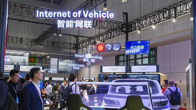 华为入局智能汽车，给进入车圈的BAT什么启示？