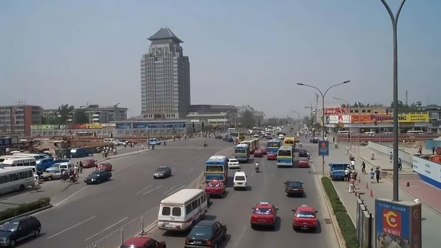 闯出中关村，一段风大雨大的40年创业史
