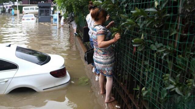 武汉遭遇大暴雨