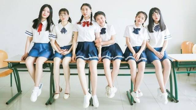 学霸女寝全读研 4年拿走16万奖学金