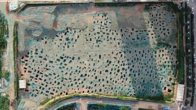 西安：在建楼盘发现战国时期墓葬群