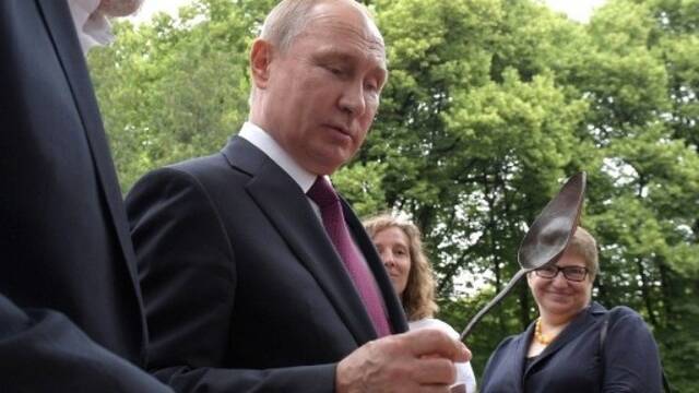 普京：用它吃饭一定好